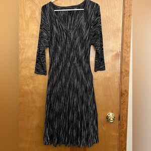 Connected Apparel Pleated Sweater Dress L